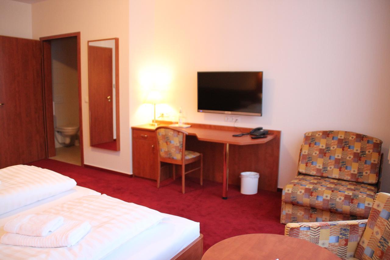 Hotel Thueringer Hof Рудолщат Екстериор снимка